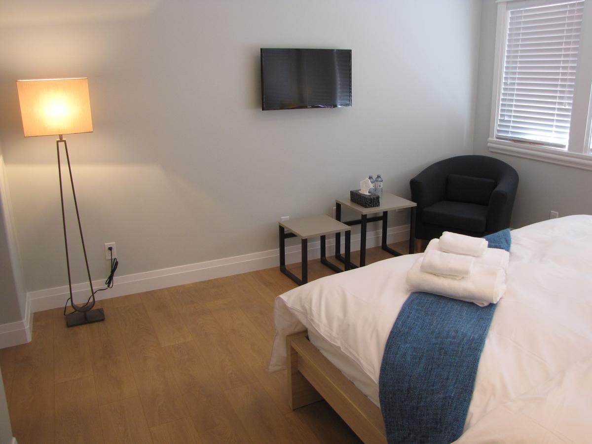 Riverfront Bed And Breakfast Lynn Creek Bagian luar foto