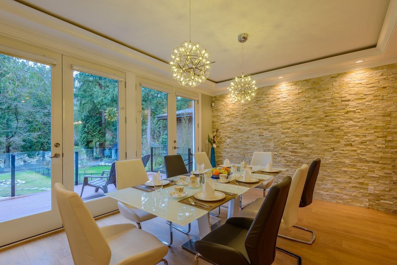 Riverfront Bed And Breakfast Lynn Creek Bagian luar foto